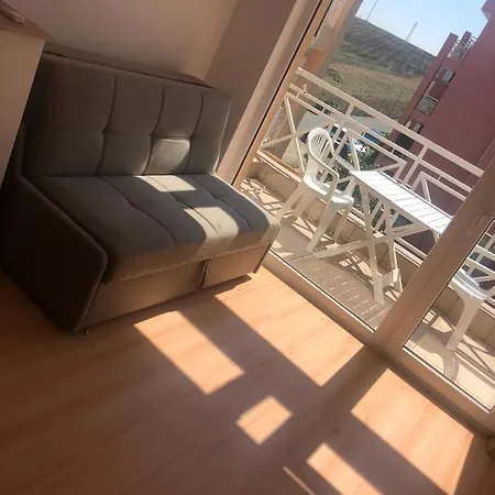 아파트 Beautiful Studio At Sunny Day 6 *